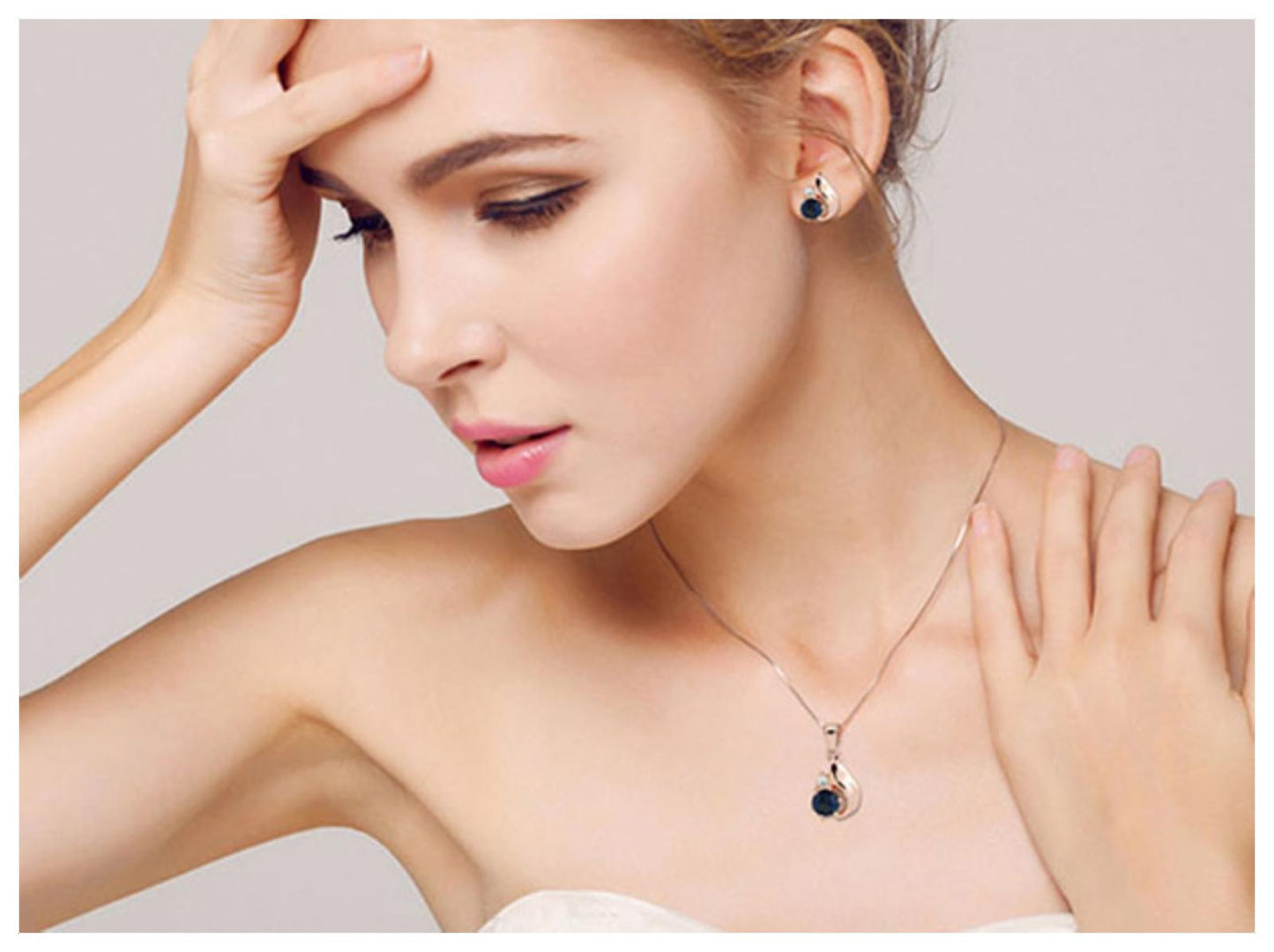 Navy blue classic Necklace - Gold - CZs - 18"