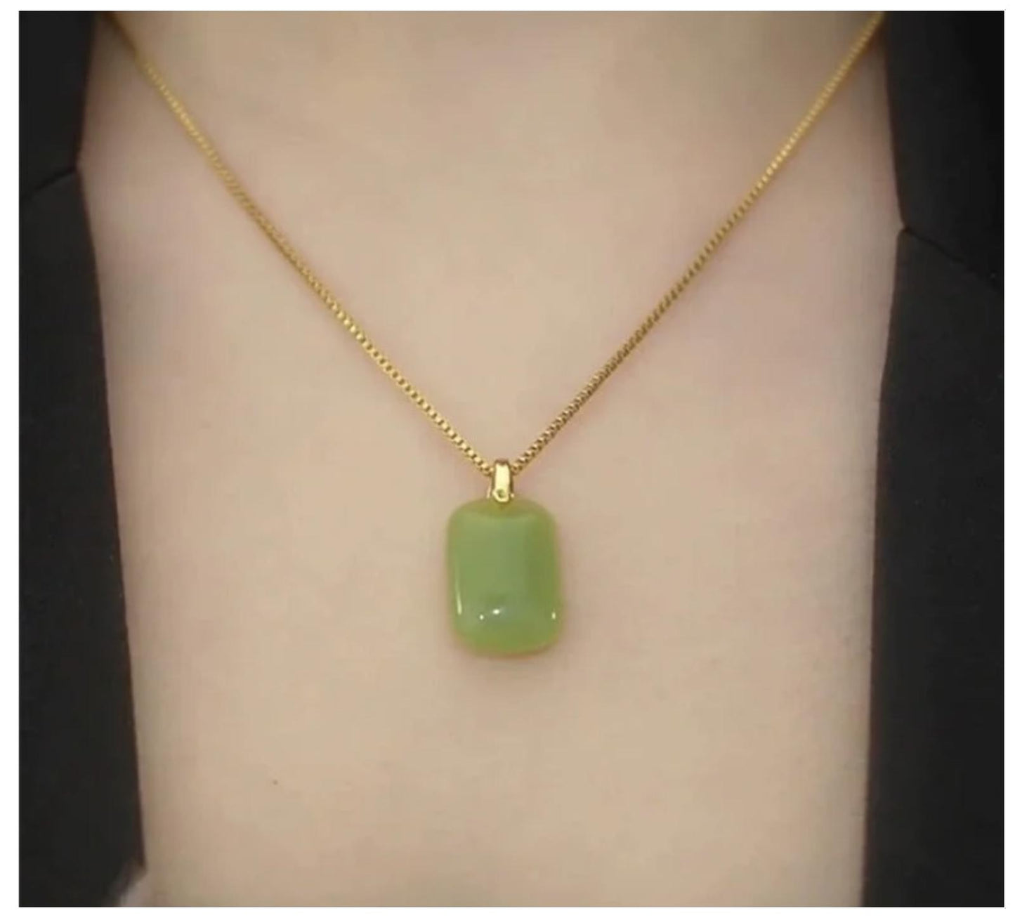 Rectangle jade color - Necklace - Gold - 18"