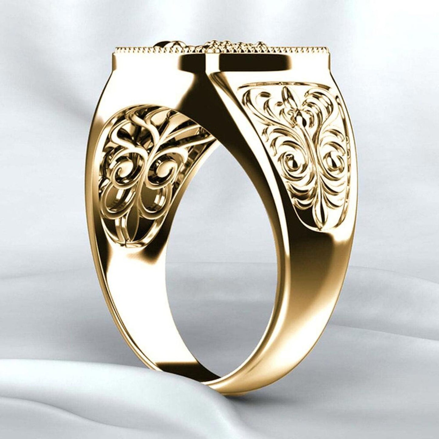 Black enamel scorpion RING - Gold - size 9