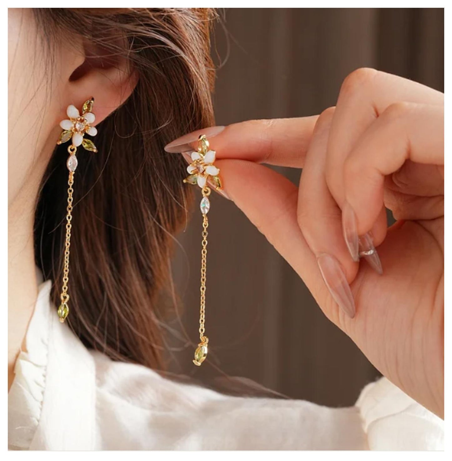 White and green flower - Necklace/Earring/Bracelet set - Gold - CZs - 18"
