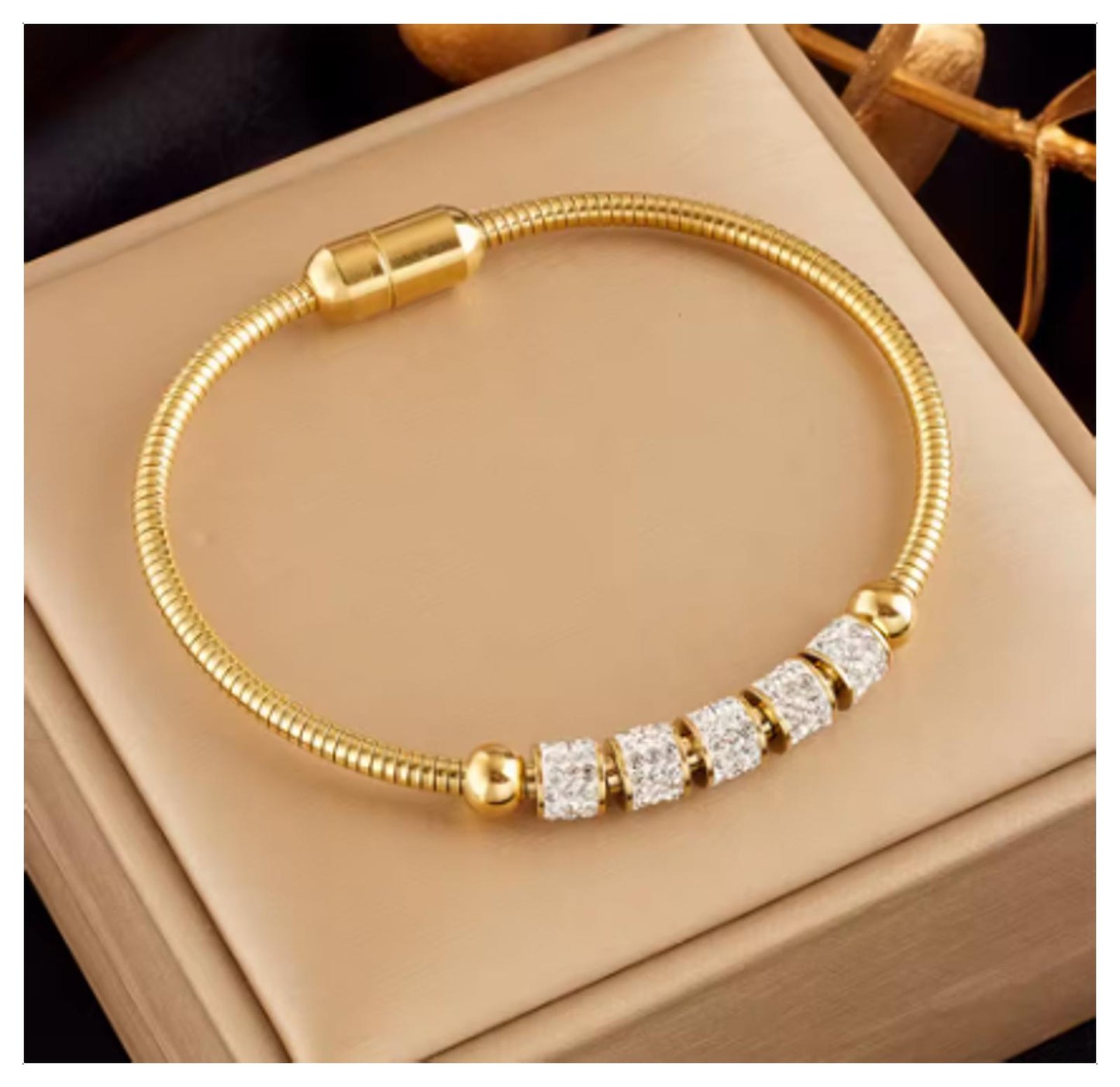 Rhinestone beaded bangle - Bracelet - Gold - CZs - 7.5"
