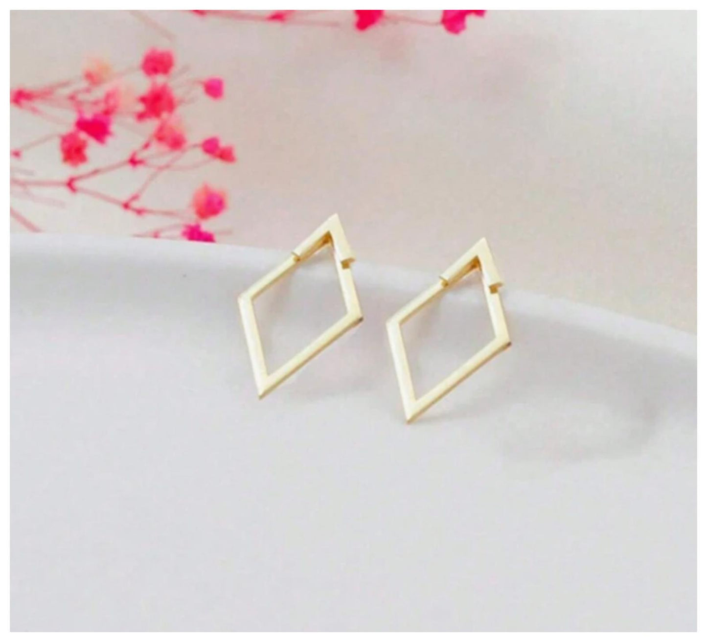 Front-and-Back diamond shaped - Earrings - Gold - 2.3cm