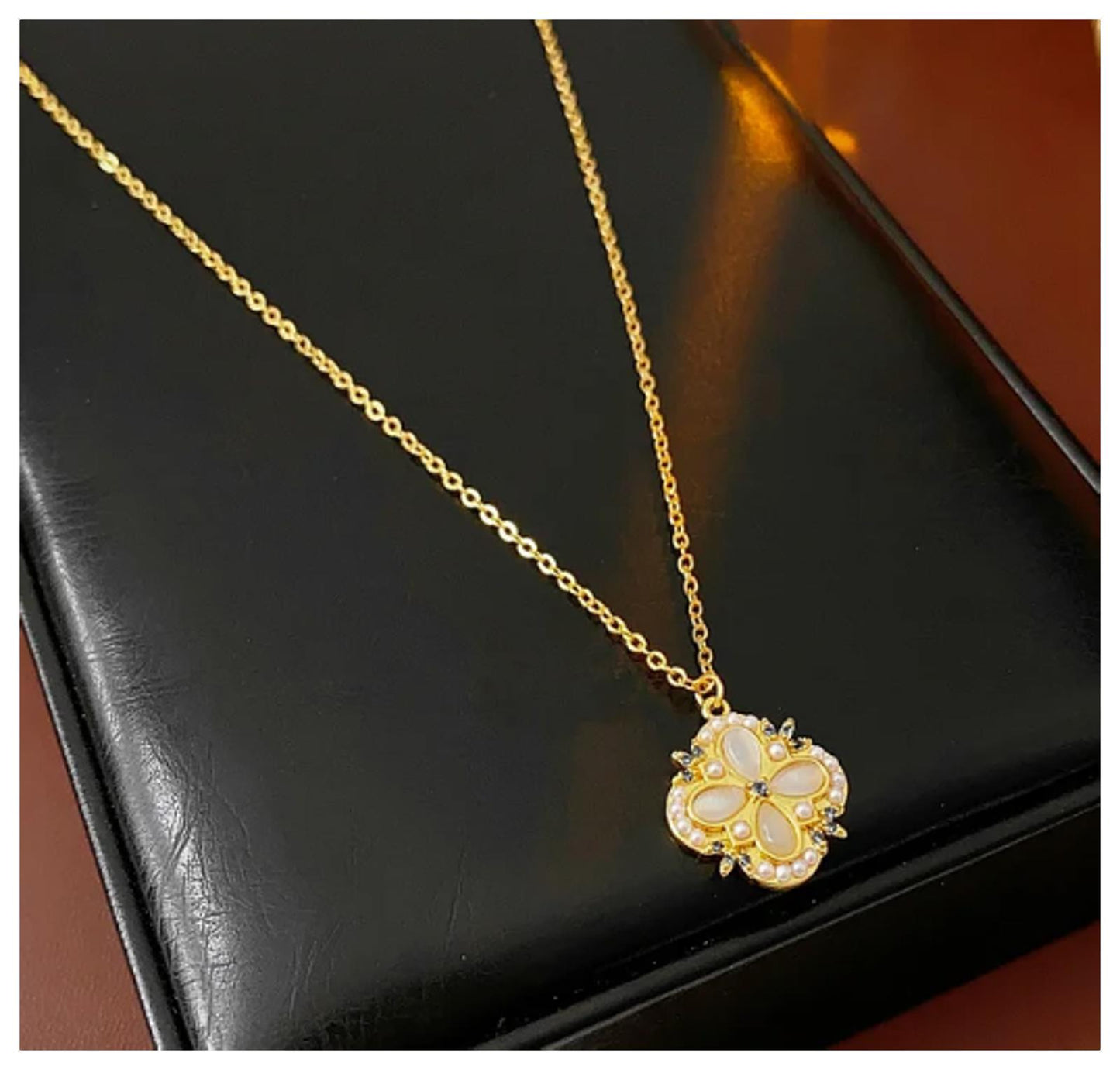 White Vintage cat's eye and pearl - Necklace/Earring set - Gold - CZs - 18"