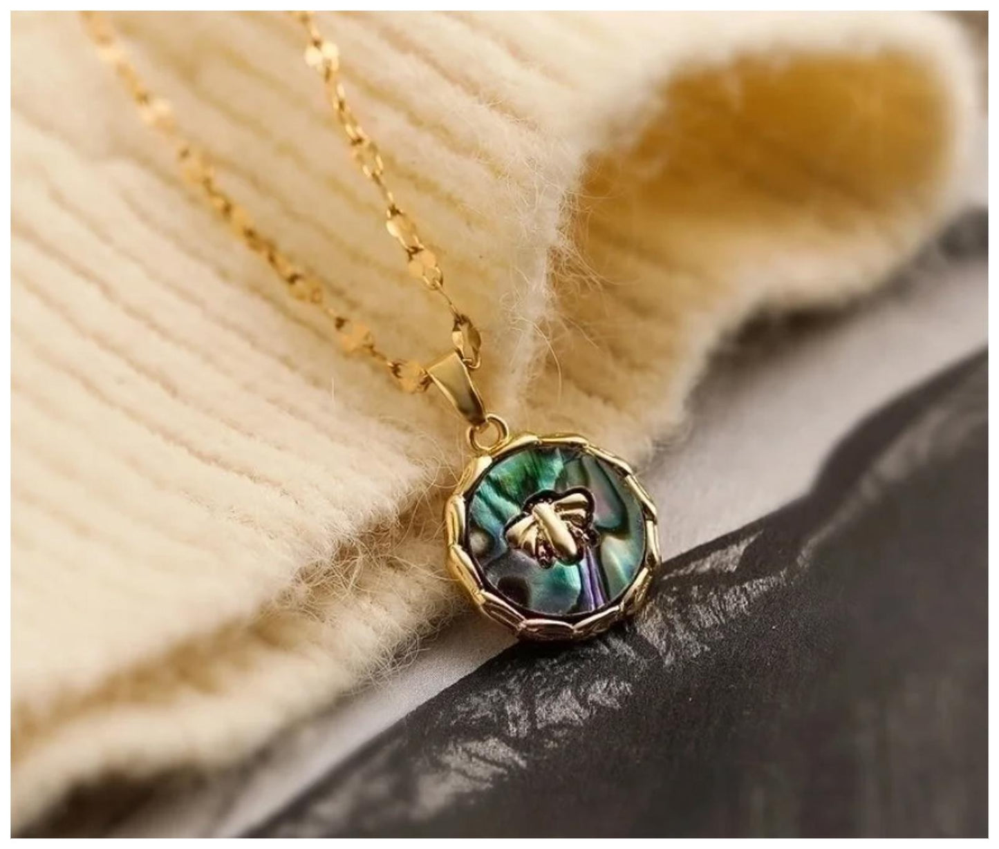 Bee abalone shell - Necklace - Gold - 18"