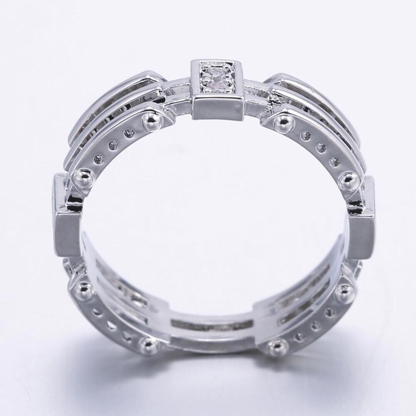 Interlocking band RING with accents - Silver - CZs- size 9