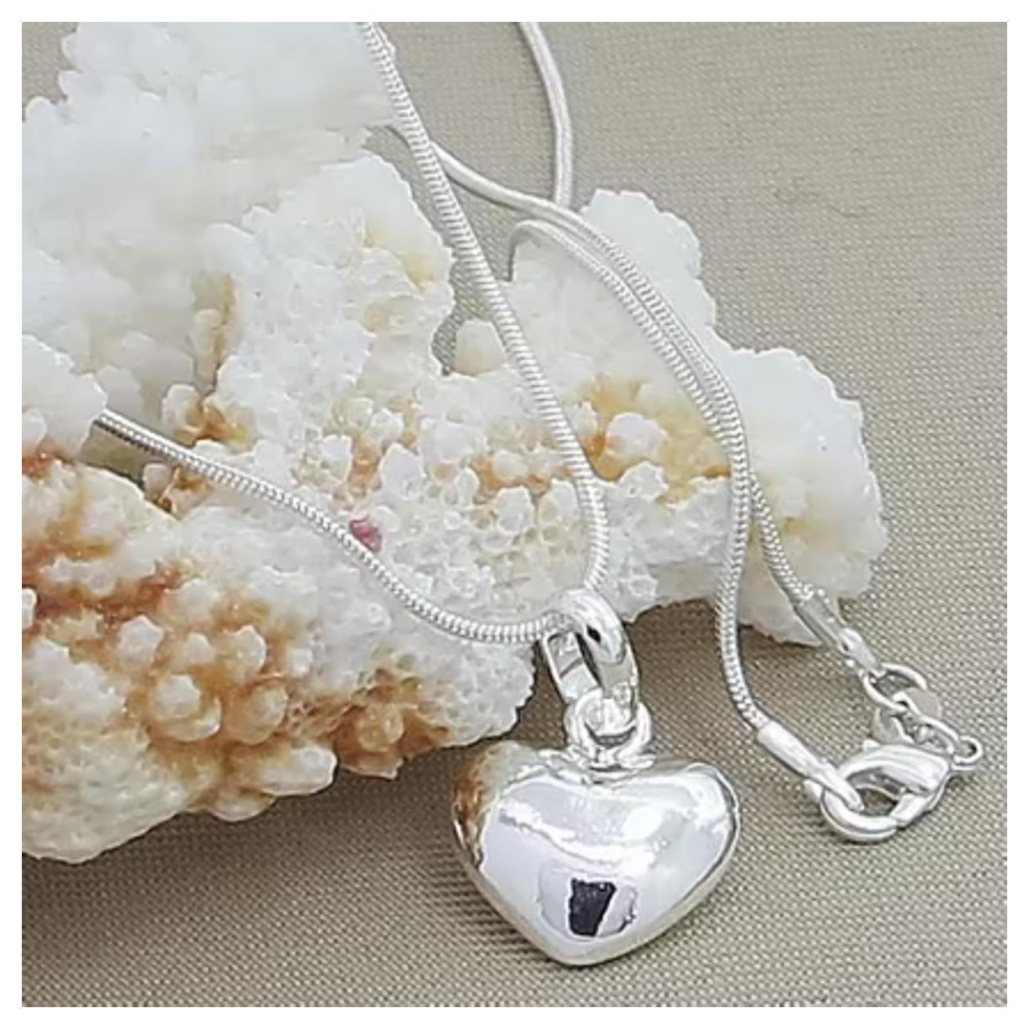 Puff heart pendant - Necklace - Silver - 18"