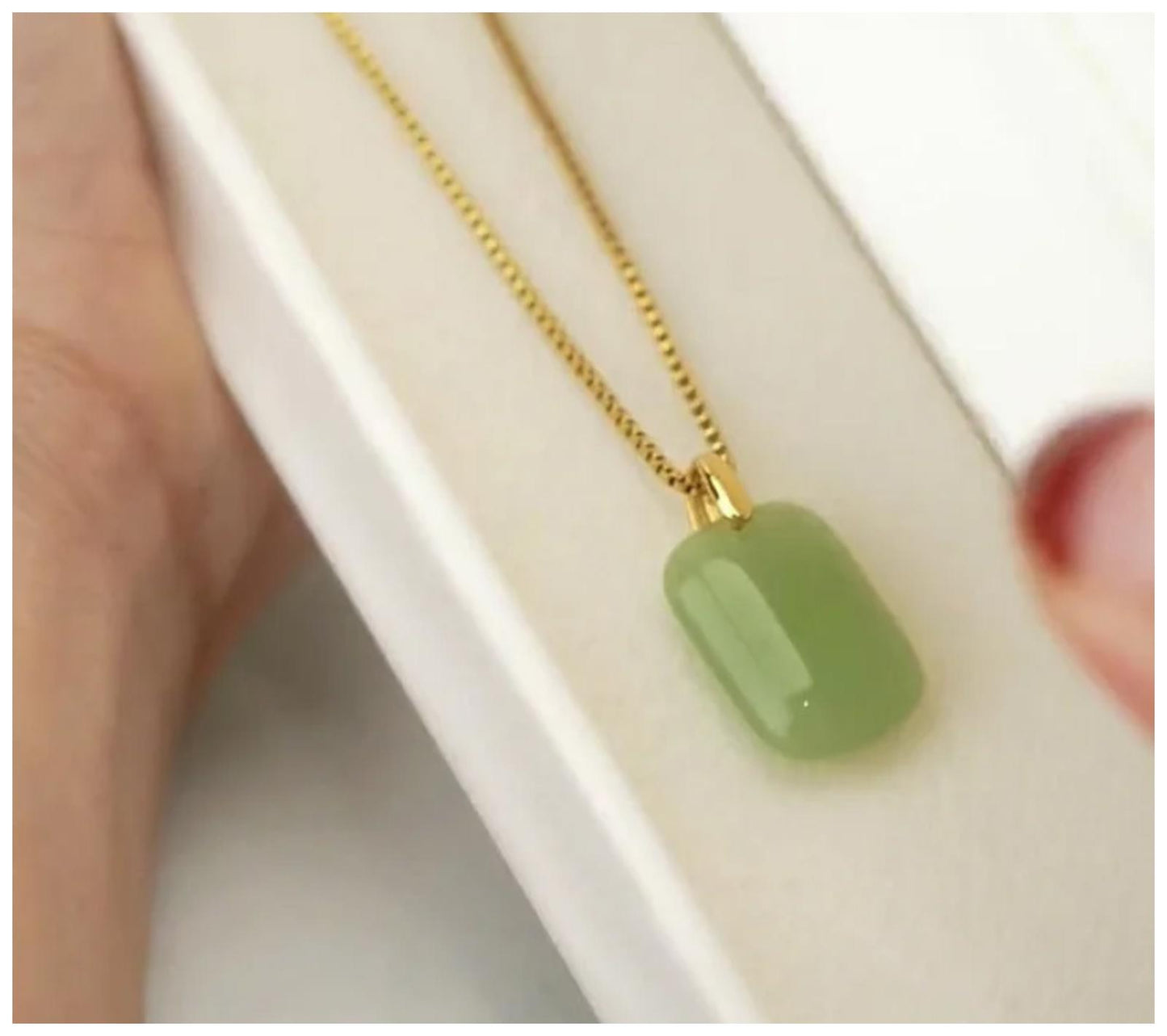 Rectangle jade color - Necklace - Gold - 18"