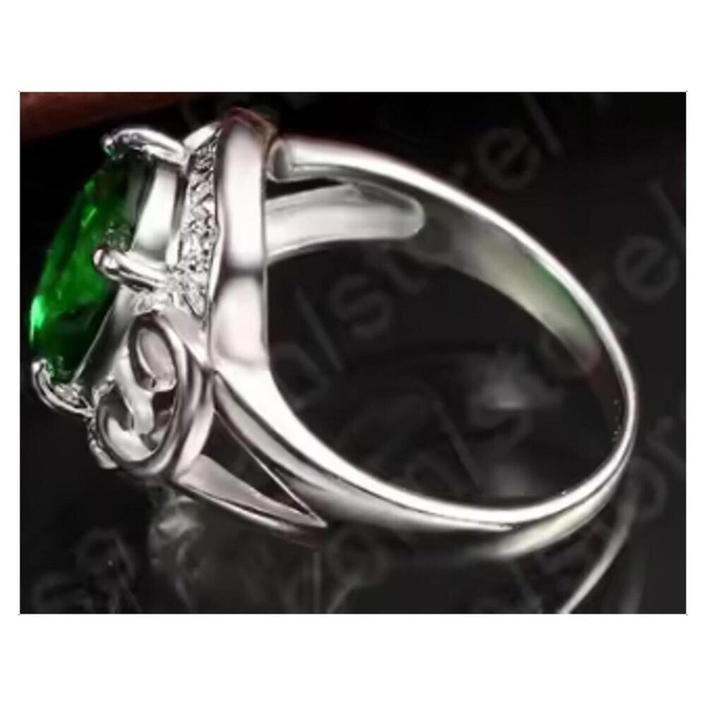 Green oval ring - silver - CZs - size 8.