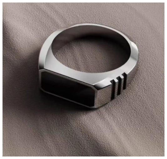 Black rectangular enamal - Ring - Silver - Size 9