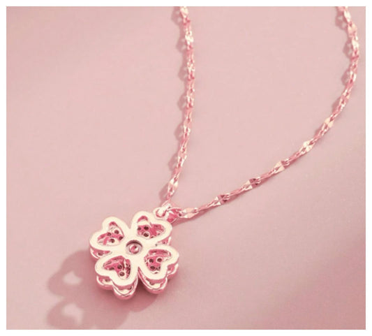 Rotating clover - Necklace - Rose Gold - CZs - 18"