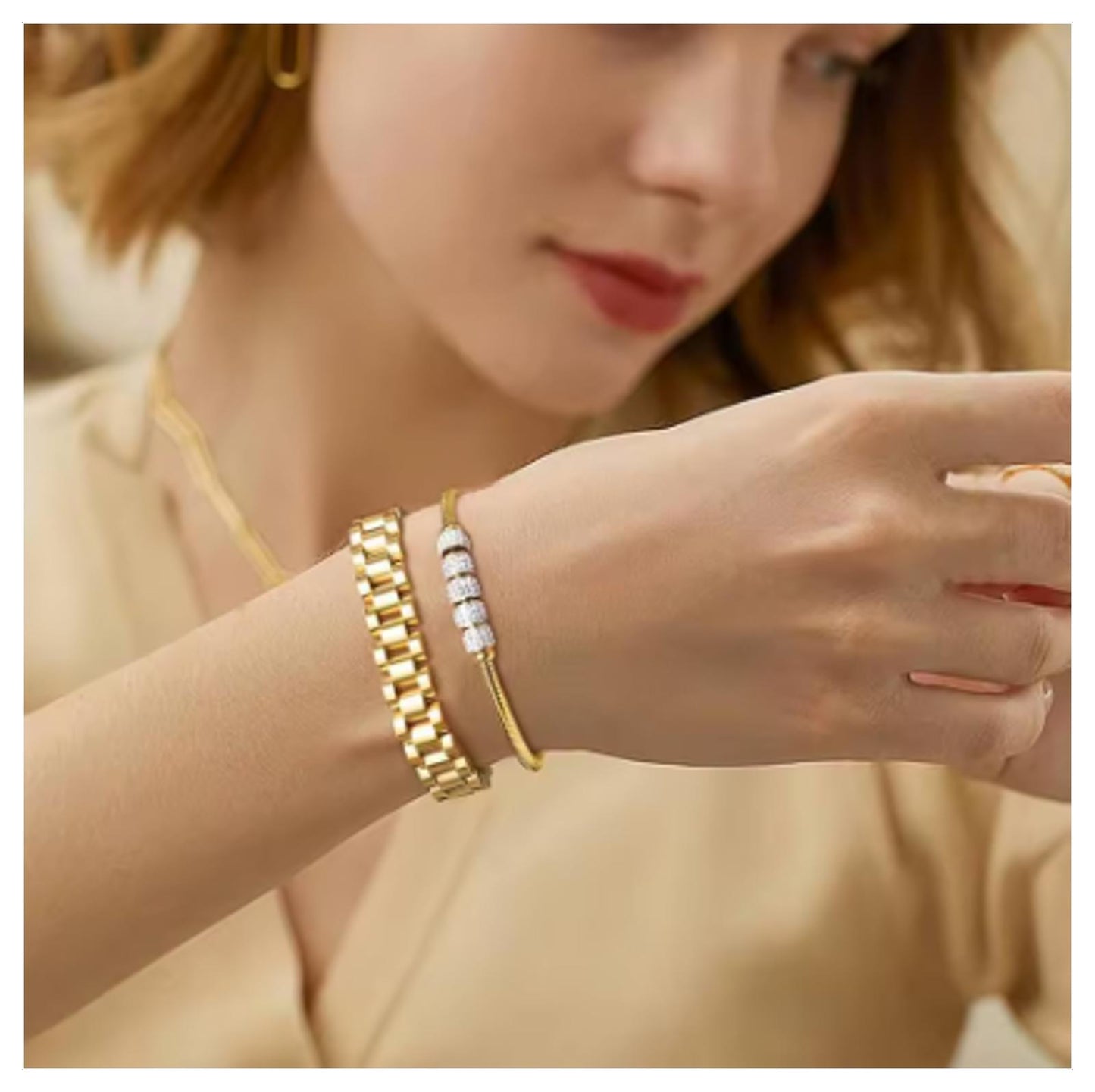 Rhinestone beaded bangle - Bracelet - Gold - CZs - 7.5"