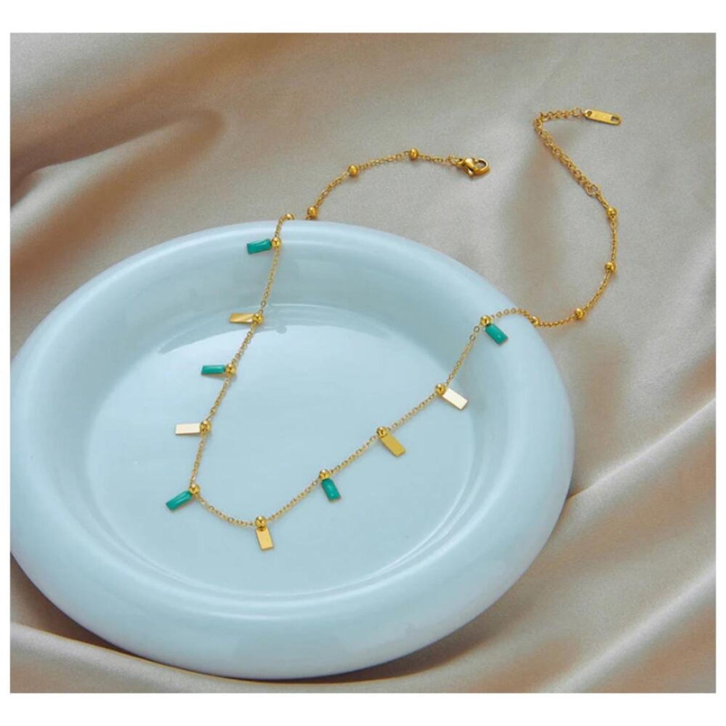 Turquoise Necklace - Gold - 18"