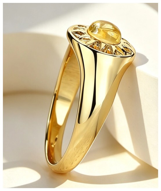 Yellow sun - Ring - Gold - CZs - Size 6