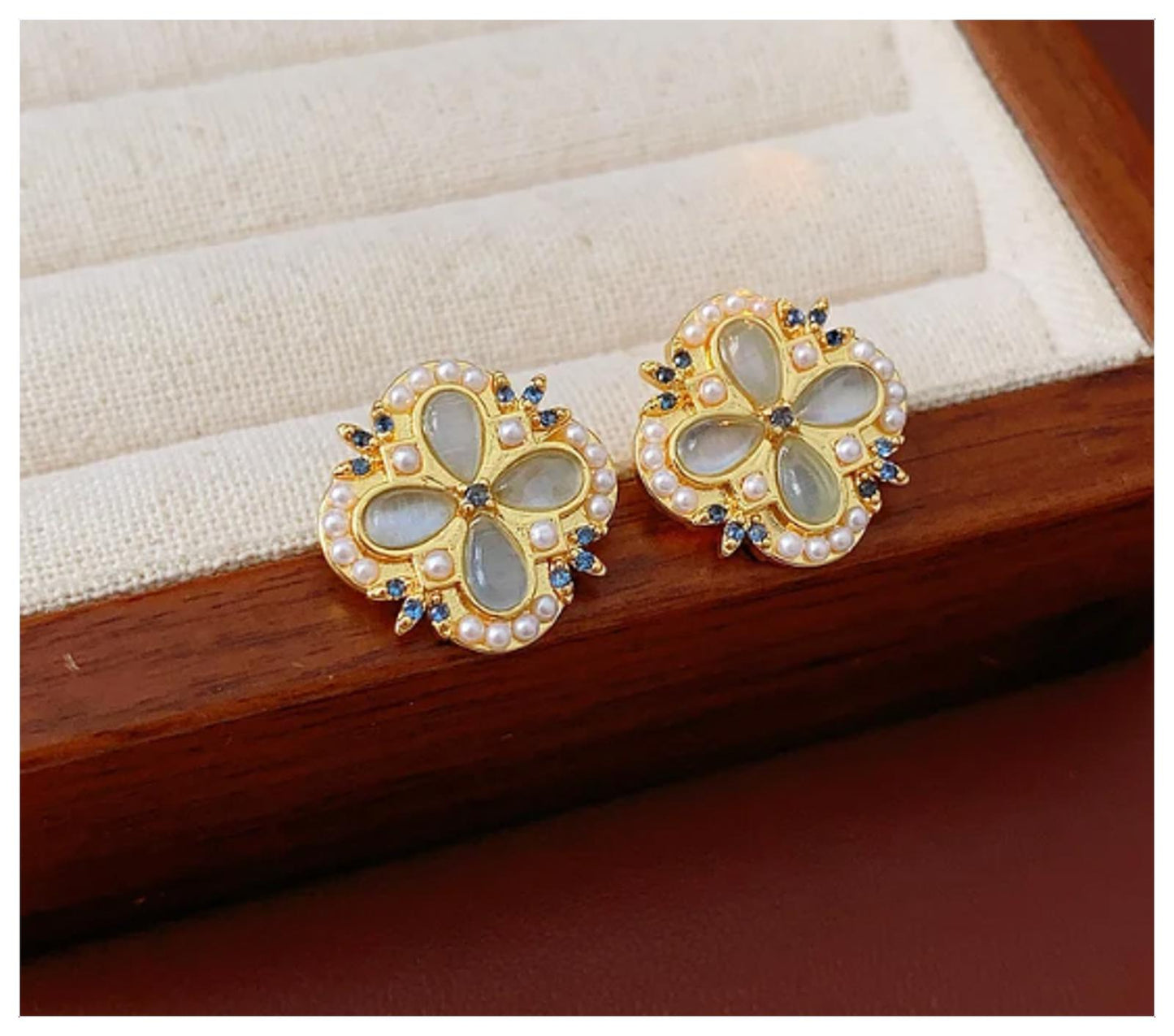 Gray Vintage cat's eye and pearl - Necklace/Earring set - Gold - CZs - 18"