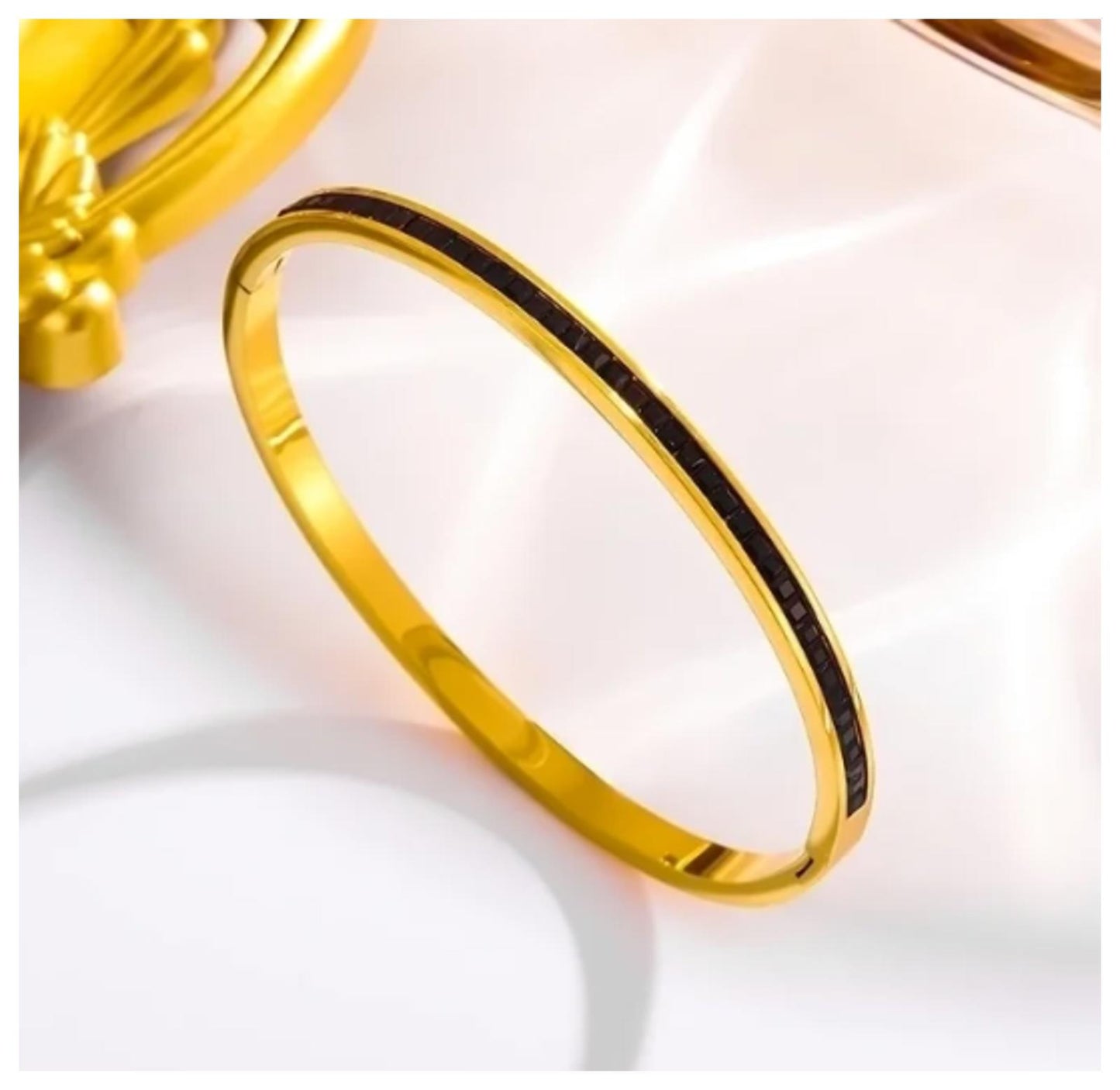 Black princess cut hinged bangle - Bracelet - Gold - CZs - 7.5"