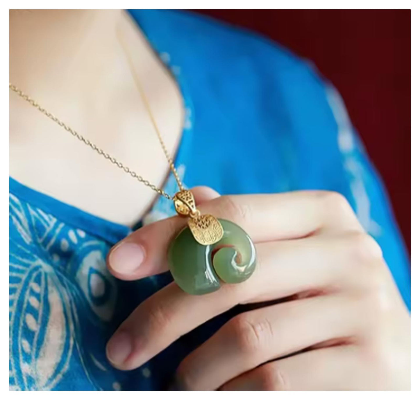 Natural green jade - Necklace - Gold - 18"
