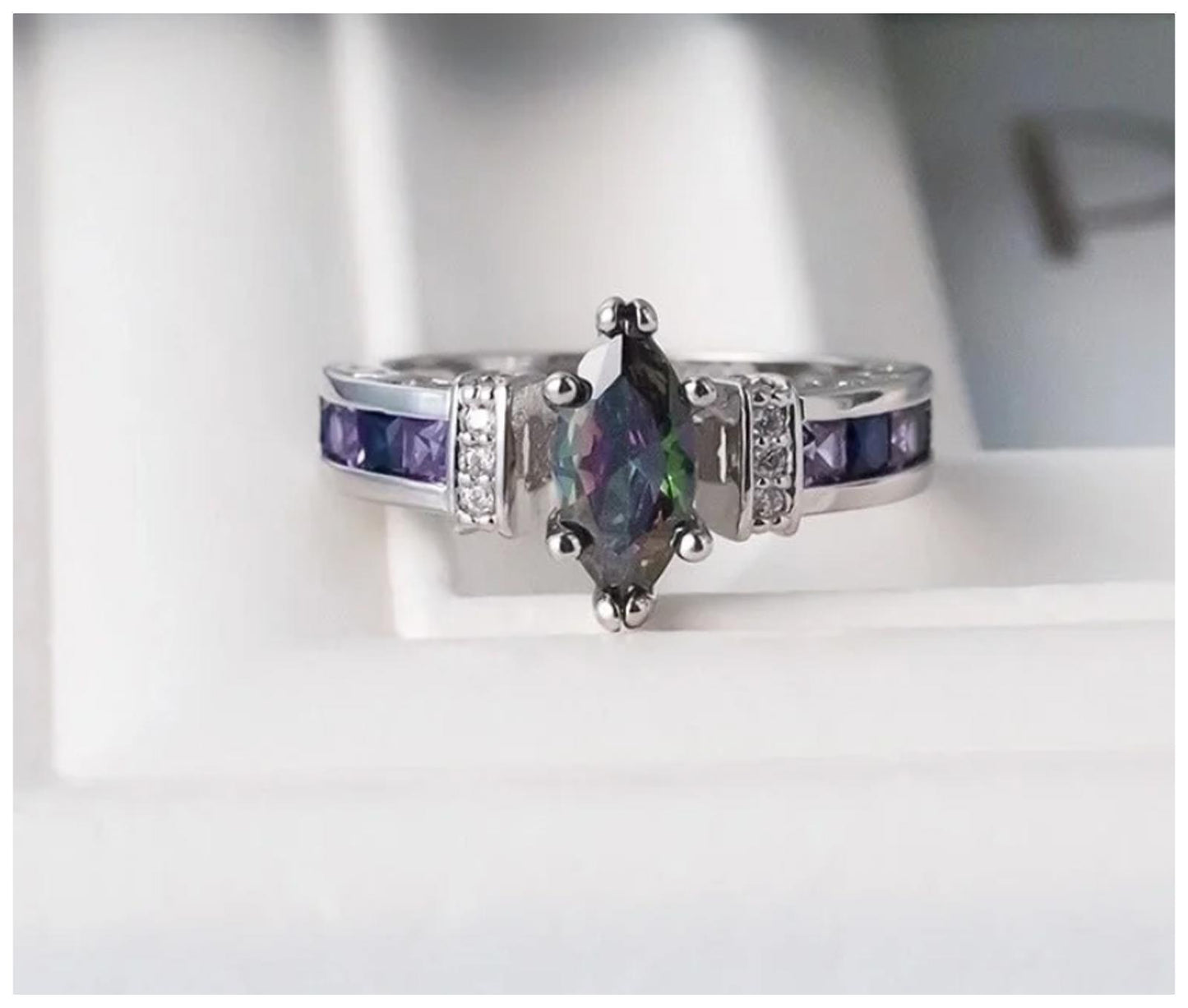 Rainbow marquise - Ring - Silver - CZs - Size 9