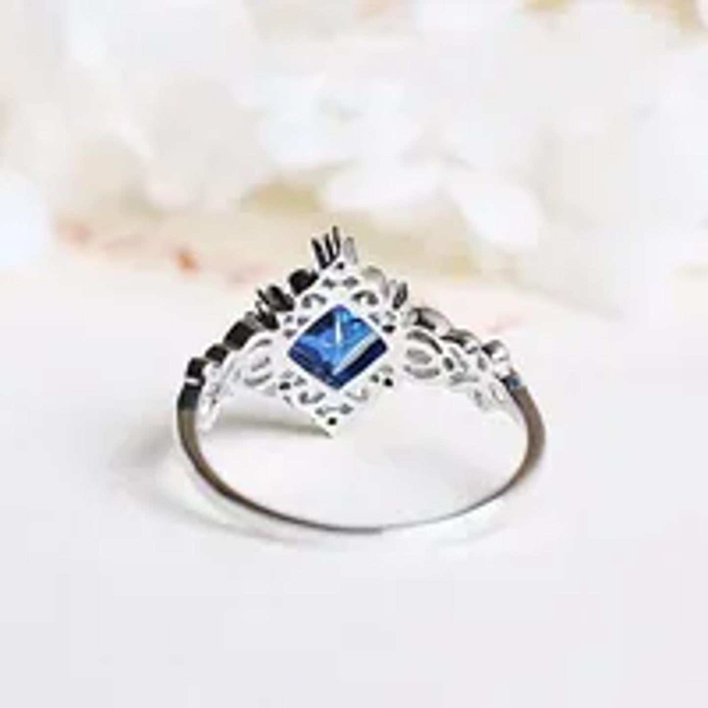 Blue vintage style - Ring - Silver - CZs - Size 10