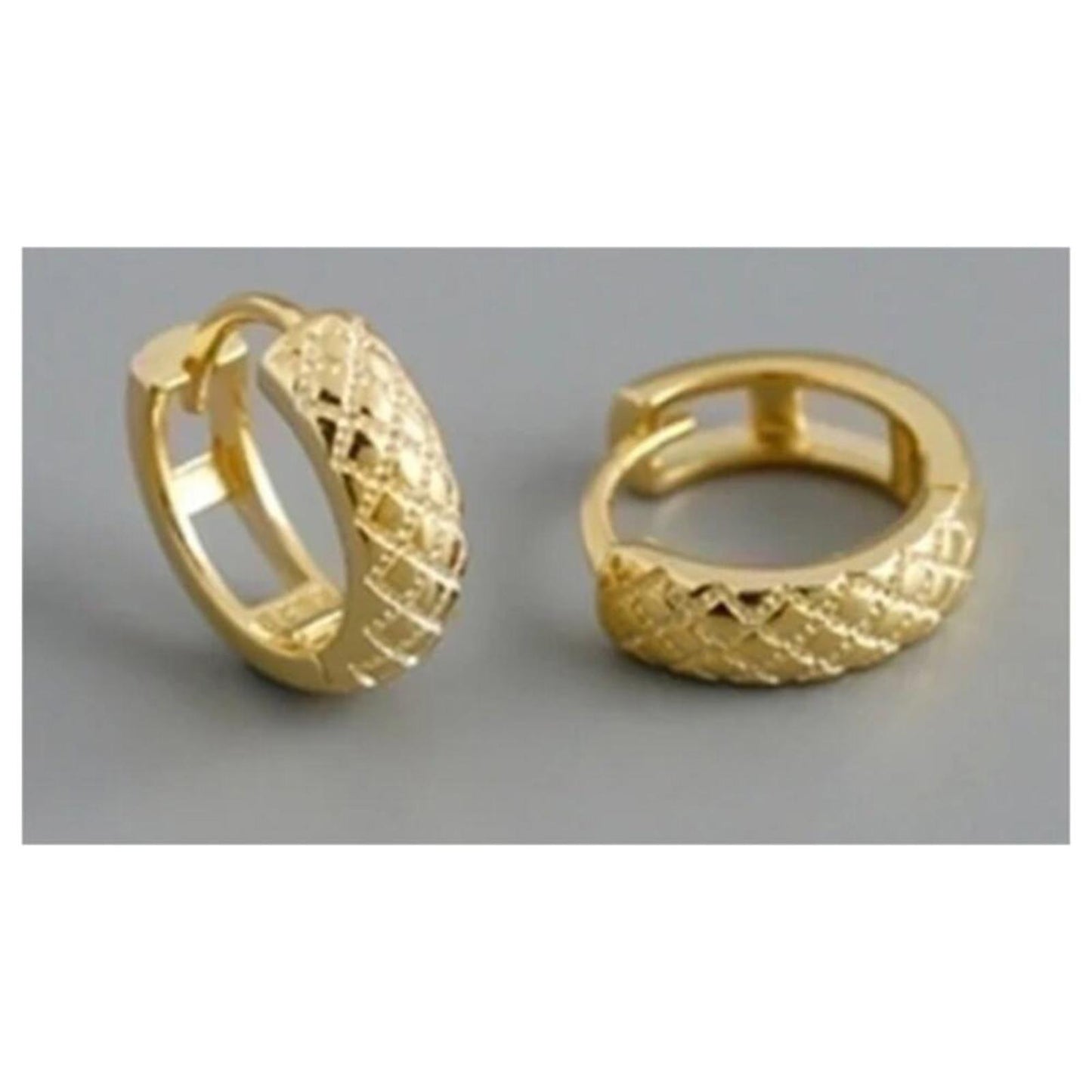 Checked Huggies - gold - 1/2 inch