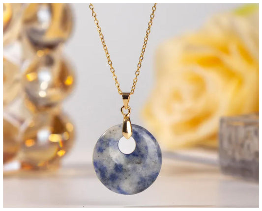 Natural blue dot jasoper round pendant - Necklace - Gold - 18"
