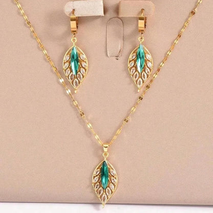 Green leaf - Necklace/Earring set - Gold - CZs - 18"