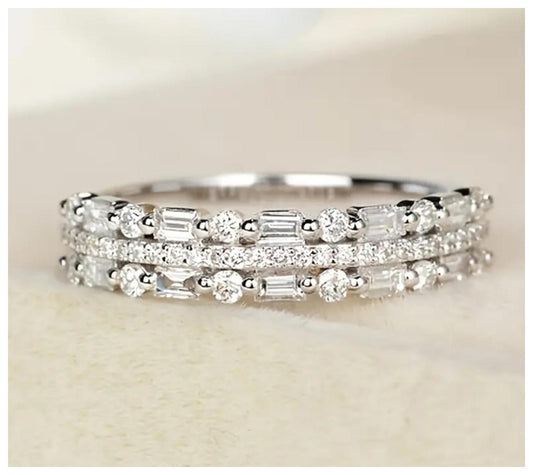 Baguette and round band Ring - Silver - CZs - Size 6