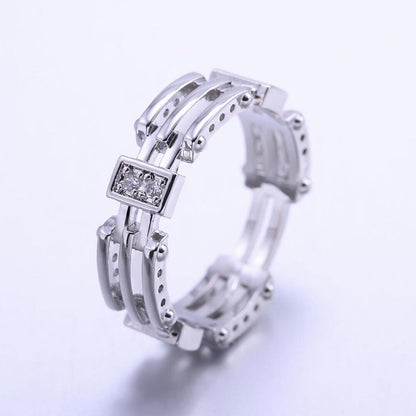 Interlocking band RING with accents - Silver - CZs- size 9