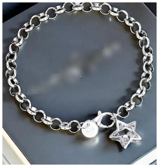 Star charm chain - Bracelet - Silver - CZs - 8"