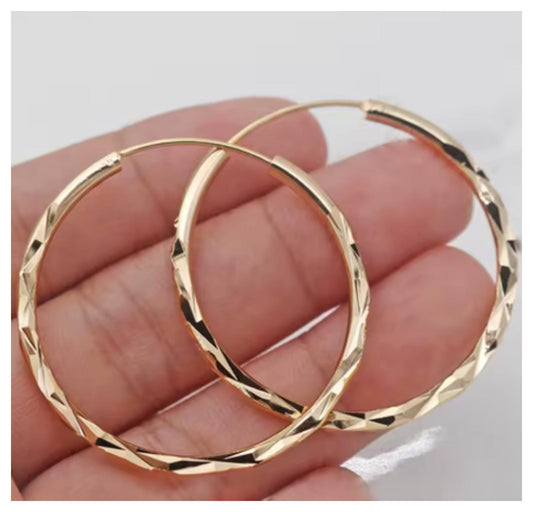 Thin patterned hoops - Gold - 1.5"
