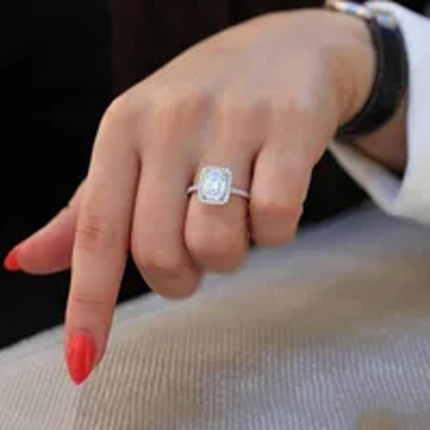 Square cut corner halo - Ring - Silver - CZs - Size 8