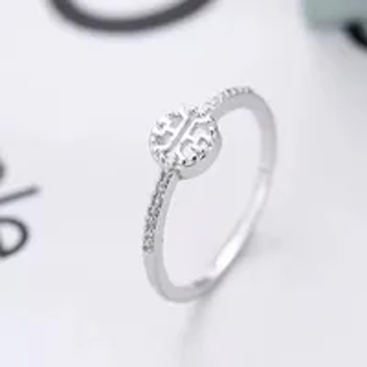 Circle geometric cutout - Ring - Silver - CZs - Size 9
