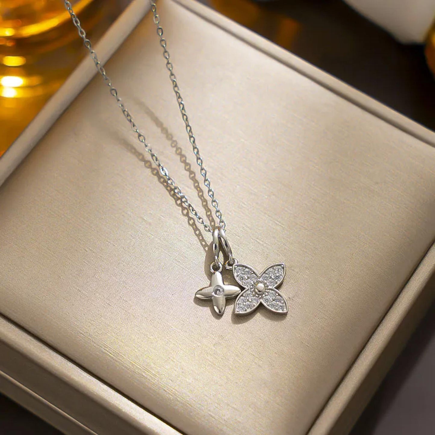 Double star - Necklace - Silver - CZs - 18"