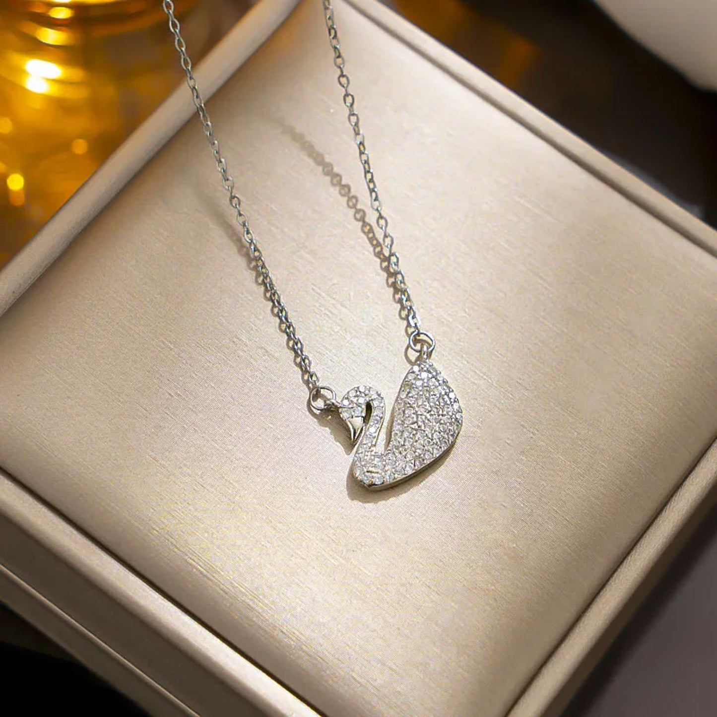 Sparkle swan - Necklace - Silver - CZs - 18"