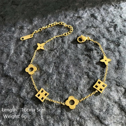Geometric flower and square - Bracelet - Gold - 6.5 - 8"
