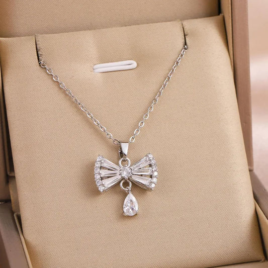Bow droplet - Necklace - Silver - CZs - 18"