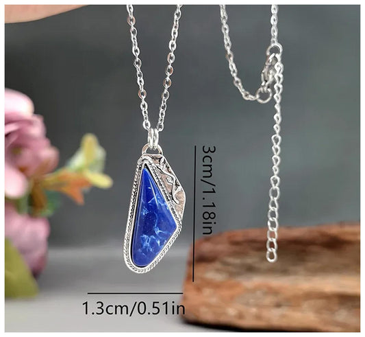 Natural blue lapis triangle Necklace - Silver - 18"