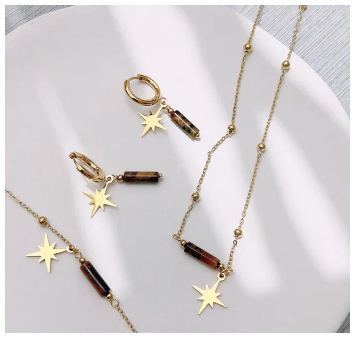 Natural tiger's eye bar bead Necklace - Gold - 18"
