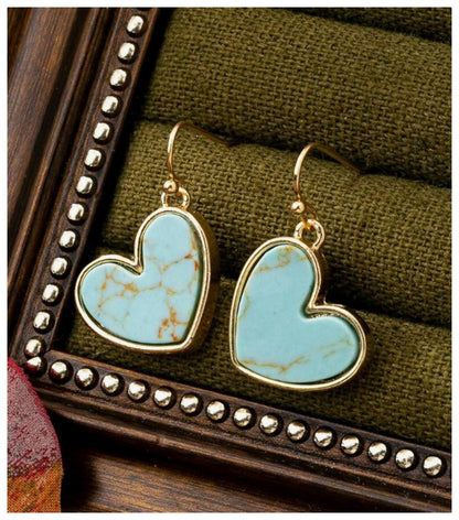 Turquoise colored heart Earrings - Gold - 1"
