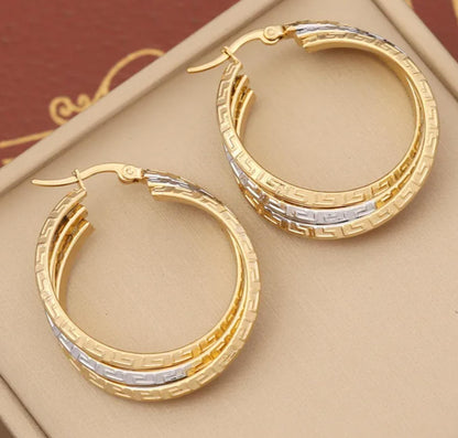 Two-tone hoop Earrings - Gold - 1.3"