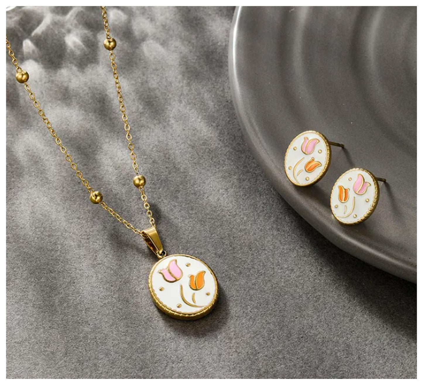 Vintage style pink and orane tulips - Necklace/Earring set - Gold - 18"