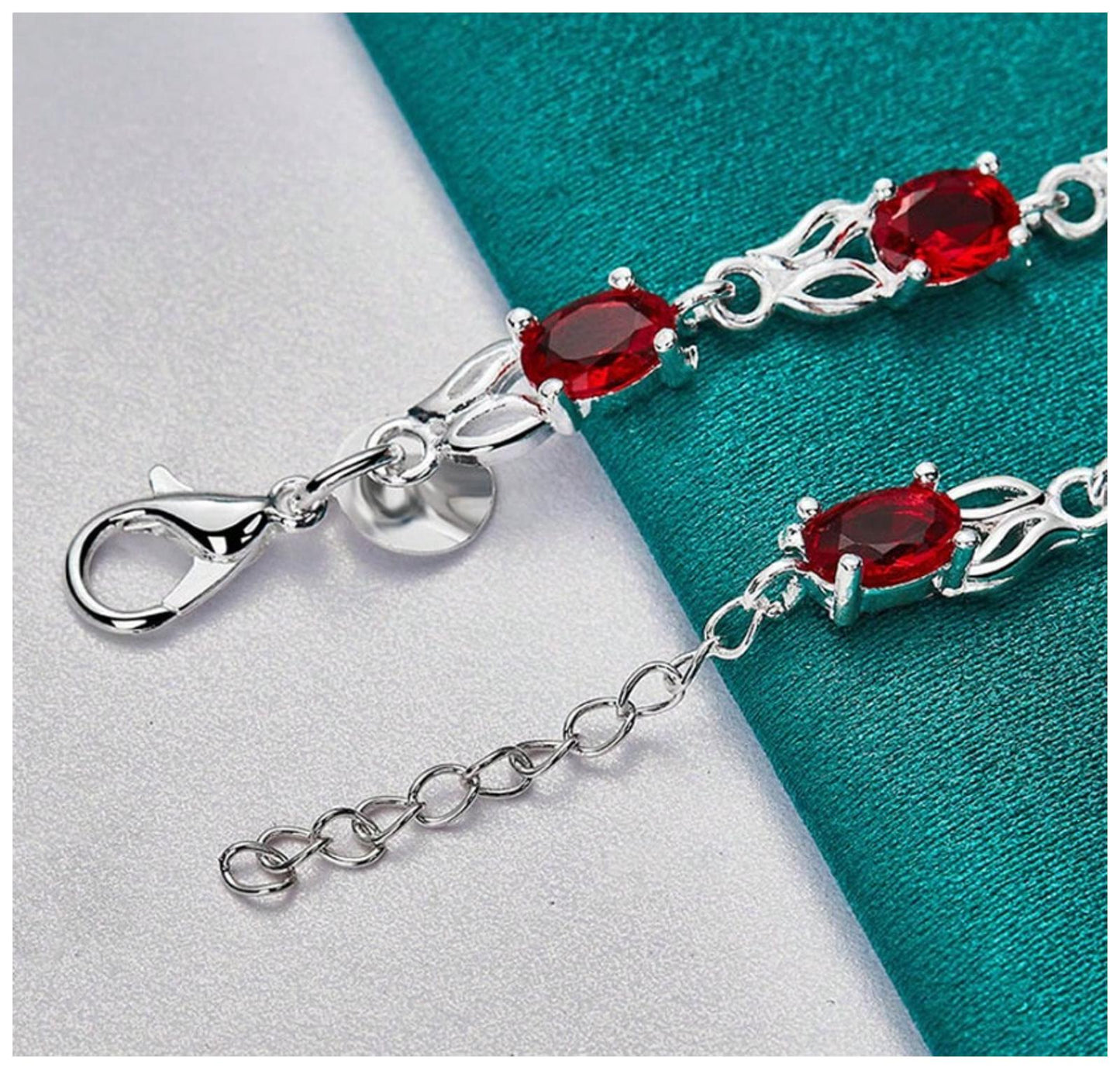 Red oval link - Bracelet - Silver - CZs - 6.5-8"
