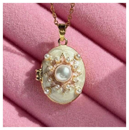 Pearl and pink - Necklace - Gold - 18"
