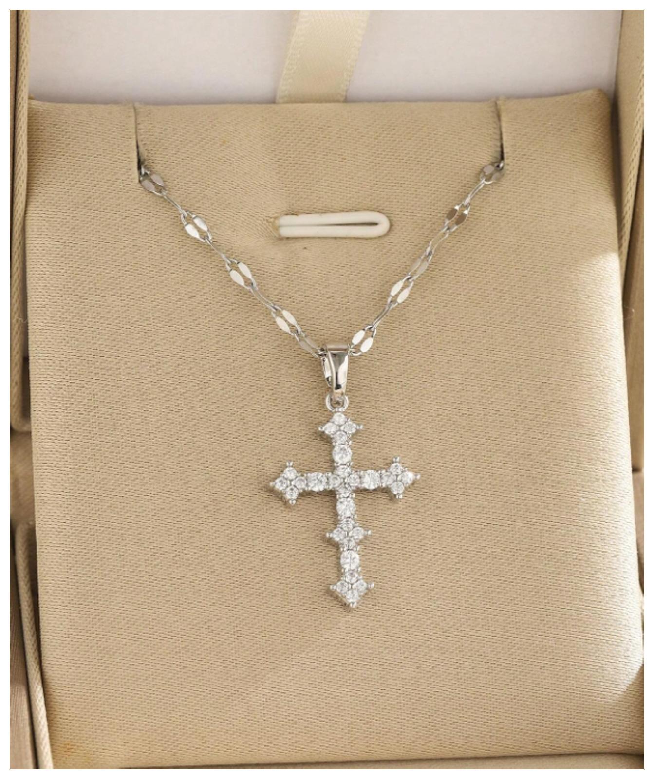 Pointed cross - Necklace - Silver - CZs - 18"