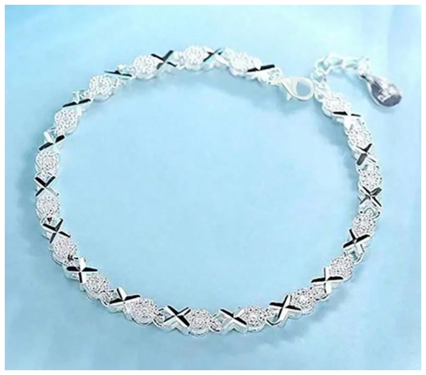 Xs and Os - Bracelet - Silver - 6.5 - 8"