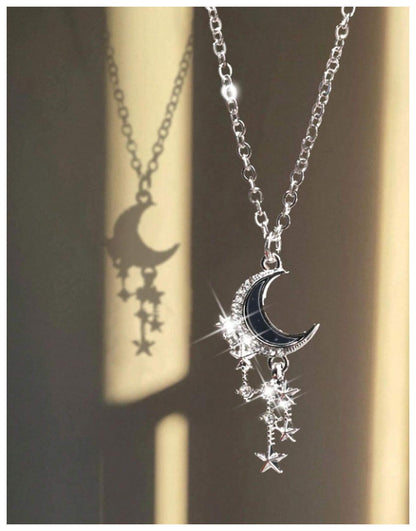 Black crescent moon - Necklace - Silver - CZs - 18"