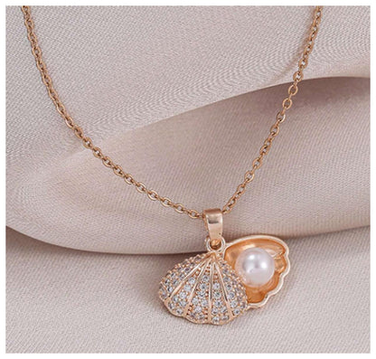 Clam and pearl - Necklace - Rose Gold - CZs - 18"
