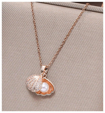Clam and pearl - Necklace - Rose Gold - CZs - 18"