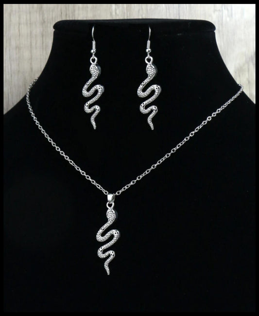 Antiqued snake - Necklace/Earring set - Silver - 18"