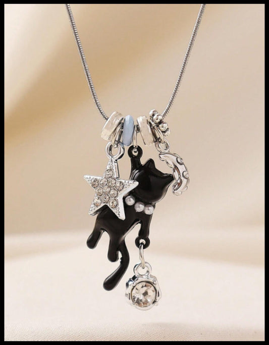 Black cat and star - Necklace - Silver - 18"