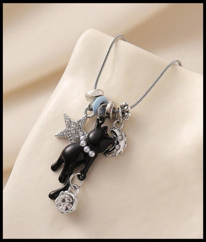 Black cat and star - Necklace - Silver - 18"